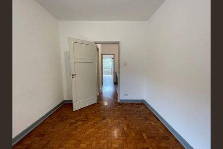 Quarto 1 de casa para alugar com 2 quartos, 110m² em Jardim Trussardi, São Paulo