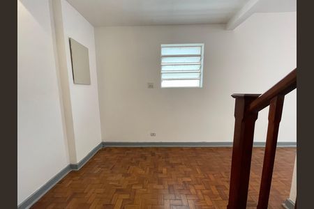 Casa para alugar com 110m², 2 quartos e 1 vaga Casa para alugar com 110m², 2 quartos e 1 vagaSala