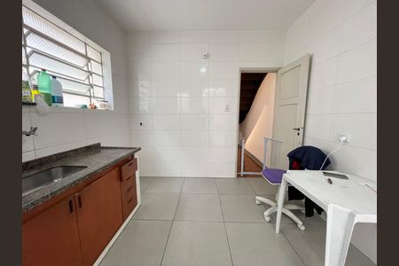 Casa para alugar com 110m², 2 quartos e 1 vaga Casa para alugar com 110m², 2 quartos e 1 vagaCozinha