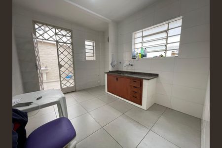 Casa para alugar com 110m², 2 quartos e 1 vaga Casa para alugar com 110m², 2 quartos e 1 vagaCozinha