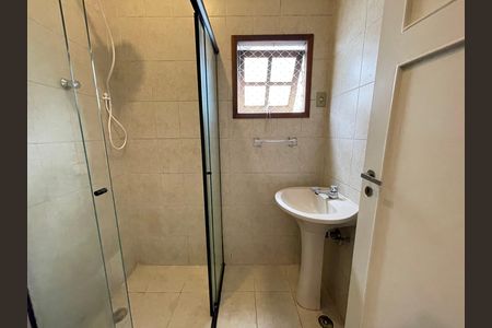 Casa para alugar com 110m², 2 quartos e 1 vaga Casa para alugar com 110m², 2 quartos e 1 vagaBanheiro 2