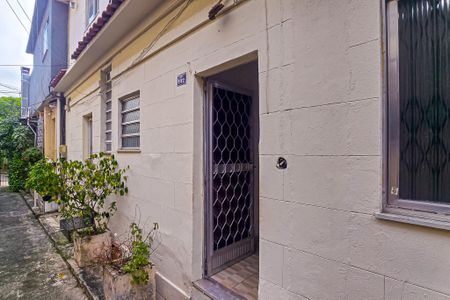 Apartamento à venda com 60m², 2 quartos e sem vaga Apartamento à venda com 60m², 2 quartos e sem vagaEntrada