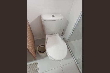 Studio para alugar com 40m², 1 quarto e 1 vaga Studio para alugar com 40m², 1 quarto e 1 vagaBanheiro