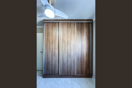 Apartamento à venda com 66m², 2 quartos e 1 vagaQuarto