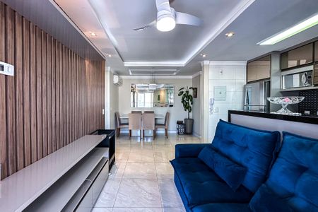 Apartamento à venda com 66m², 2 quartos e 1 vagaSala
