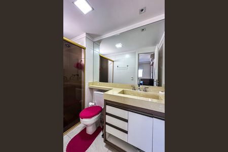 Apartamento à venda com 66m², 2 quartos e 1 vagaBanheiro da Suíte