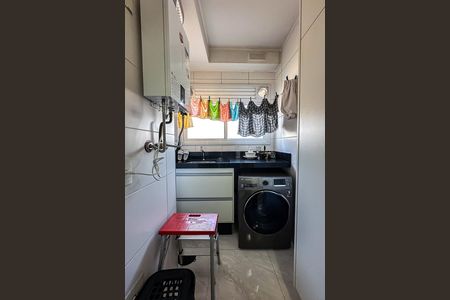 Apartamento à venda com 66m², 2 quartos e 1 vagaÁrea de Serviço