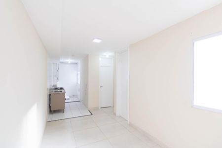 Sala de apartamento para alugar com 2 quartos, 50m² em Guaratiba, Rio de Janeiro