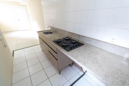 Apartamento à venda com 50m², 2 quartos e sem vaga Apartamento à venda com 50m², 2 quartos e sem vagaCozinha e Área de Serviço