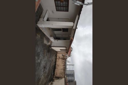 Casa à venda com 318m², 2 quartos e 2 vagas Casa à venda com 318m², 2 quartos e 2 vagasCasa 2