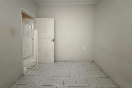 Casa à venda com 318m², 2 quartos e 2 vagas Casa à venda com 318m², 2 quartos e 2 vagasQuarto 2