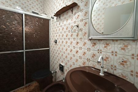 Casa à venda com 318m², 2 quartos e 2 vagas Casa à venda com 318m², 2 quartos e 2 vagasBanheiro