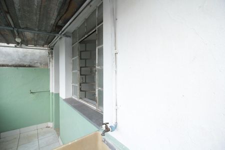 Casa para alugar com 114m², 2 quartos e 1 vaga Casa para alugar com 114m², 2 quartos e 1 vagaSacada
