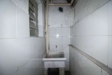 Casa para alugar com 114m², 2 quartos e 1 vaga Casa para alugar com 114m², 2 quartos e 1 vagaÁrea de Serviço