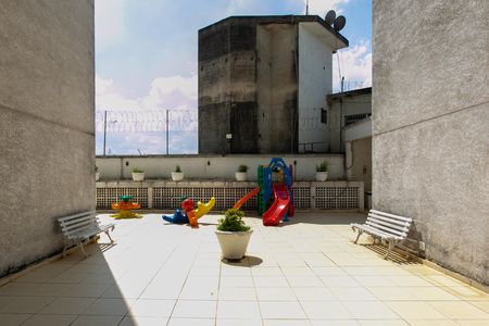Apartamento à venda com 50m², 2 quartos e 1 vaga Apartamento à venda com 50m², 2 quartos e 1 vagaÁrea comum - Playground
