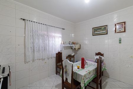 Casa à venda com 201m², 6 quartos e 2 vagas Casa à venda com 201m², 6 quartos e 2 vagasCasa 2 - Cozinha