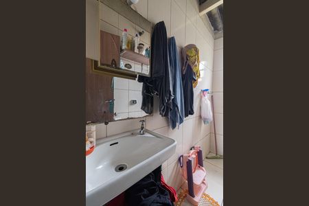 Casa à venda com 201m², 6 quartos e 2 vagas Casa à venda com 201m², 6 quartos e 2 vagasCasa 3 - Banheiro