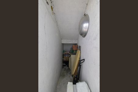 Casa à venda com 201m², 6 quartos e 2 vagas Casa à venda com 201m², 6 quartos e 2 vagasCasa 2