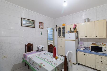 Casa à venda com 201m², 6 quartos e 2 vagas Casa à venda com 201m², 6 quartos e 2 vagasCasa 2 - Cozinha