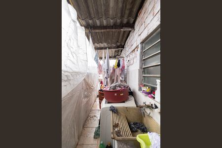 Casa à venda com 201m², 6 quartos e 2 vagas Casa à venda com 201m², 6 quartos e 2 vagasCasa 3 - Área de Serviço