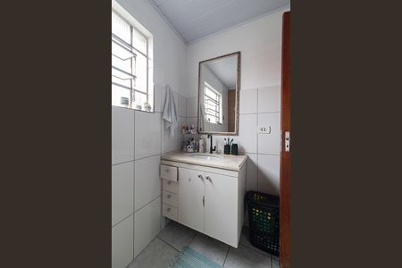 Casa à venda com 201m², 6 quartos e 2 vagas Casa à venda com 201m², 6 quartos e 2 vagasCasa 1 - Banheiro