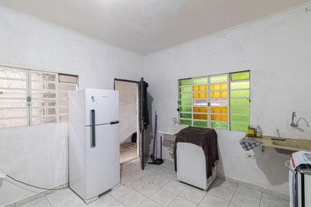 Casa à venda com 201m², 6 quartos e 2 vagas Casa à venda com 201m², 6 quartos e 2 vagasCasa 4 - Cozinha e Área de Serviço
