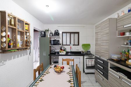 Casa à venda com 201m², 6 quartos e 2 vagas Casa à venda com 201m², 6 quartos e 2 vagasCasa 1 - Cozinha