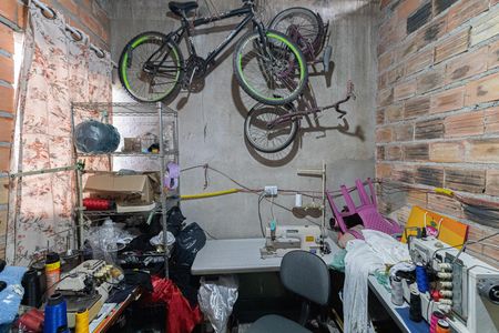 Casa à venda com 201m², 6 quartos e 2 vagas Casa à venda com 201m², 6 quartos e 2 vagasCasa 3