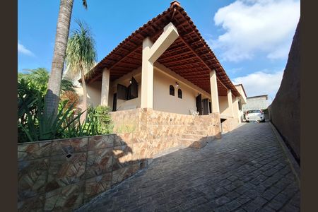 Casa para alugar com 300m², 2 quartos e 5 vagas Casa para alugar com 300m², 2 quartos e 5 vagasQuintal