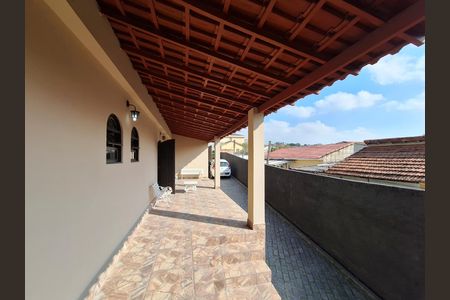 Casa para alugar com 300m², 2 quartos e 5 vagas Casa para alugar com 300m², 2 quartos e 5 vagasVaranda