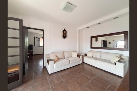 Sala de casa para alugar com 2 quartos, 300m² em Vila Amélia, São Paulo