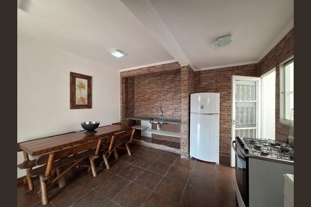 Casa para alugar com 300m², 2 quartos e 5 vagas Casa para alugar com 300m², 2 quartos e 5 vagasCozinha