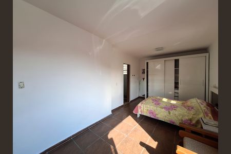 Casa para alugar com 300m², 2 quartos e 5 vagas Casa para alugar com 300m², 2 quartos e 5 vagasQuarto 2