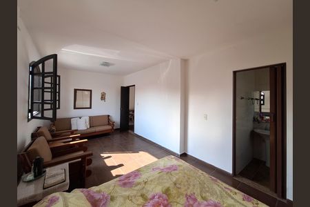 Casa para alugar com 300m², 2 quartos e 5 vagas Casa para alugar com 300m², 2 quartos e 5 vagasQuarto 2