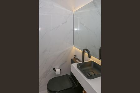 Lavabo de apartamento para alugar com 2 quartos, 131m² em Bela Aliança, São Paulo