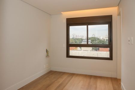 Suíte 1 de apartamento para alugar com 2 quartos, 131m² em Bela Aliança, São Paulo