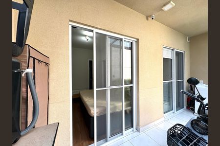 Apartamento à venda com 37m², 1 quarto e sem vaga Apartamento à venda com 37m², 1 quarto e sem vagaVaranda
