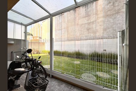 Apartamento à venda com 37m², 1 quarto e sem vaga Apartamento à venda com 37m², 1 quarto e sem vagaVaranda