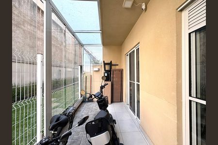 Apartamento à venda com 37m², 1 quarto e sem vaga Apartamento à venda com 37m², 1 quarto e sem vagaVaranda