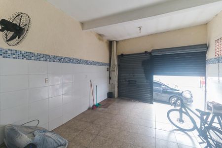 Garagem de kitnet/studio para alugar com 1 quarto, 54m² em Jardim Esperanca, Mogi das Cruzes