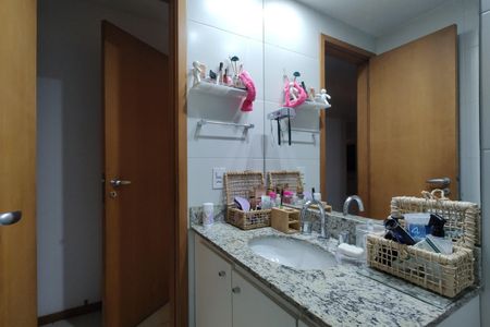 Apartamento para alugar com 86m², 3 quartos e 2 vagas Apartamento para alugar com 86m², 3 quartos e 2 vagasBanheiro da Suíte