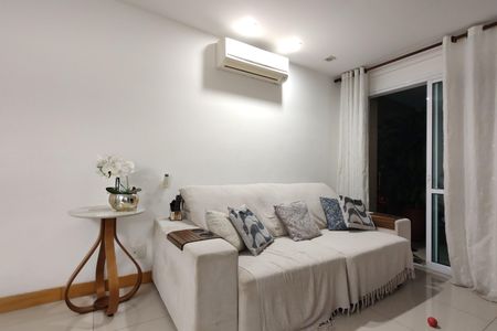 Apartamento para alugar com 86m², 3 quartos e 2 vagas Apartamento para alugar com 86m², 3 quartos e 2 vagasSala