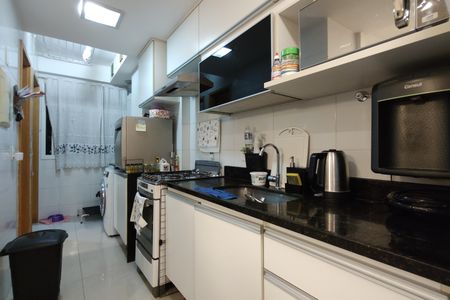Apartamento para alugar com 86m², 3 quartos e 2 vagas Apartamento para alugar com 86m², 3 quartos e 2 vagasCozinha - Armários