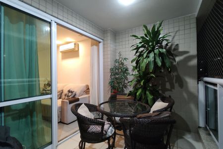 Apartamento para alugar com 86m², 3 quartos e 2 vagas Apartamento para alugar com 86m², 3 quartos e 2 vagasVaranda