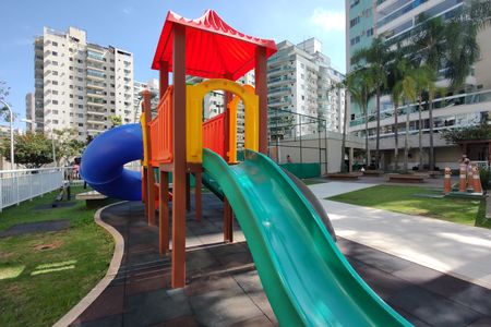 Apartamento para alugar com 86m², 3 quartos e 2 vagas Apartamento para alugar com 86m², 3 quartos e 2 vagasÁrea comum - Playground