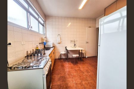 Apartamento à venda com 135m², 3 quartos e 1 vaga Apartamento à venda com 135m², 3 quartos e 1 vagaCozinha