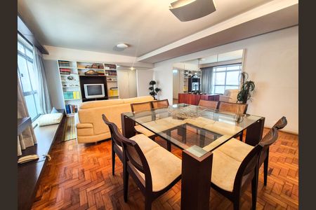 Apartamento à venda com 135m², 3 quartos e 1 vaga