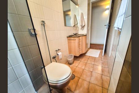 Apartamento à venda com 135m², 3 quartos e 1 vaga Apartamento à venda com 135m², 3 quartos e 1 vagaBanheiro