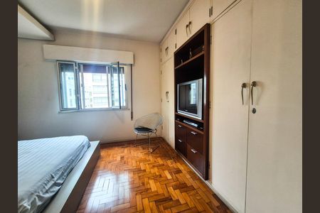 Apartamento à venda com 135m², 3 quartos e 1 vaga Apartamento à venda com 135m², 3 quartos e 1 vagaSuíte