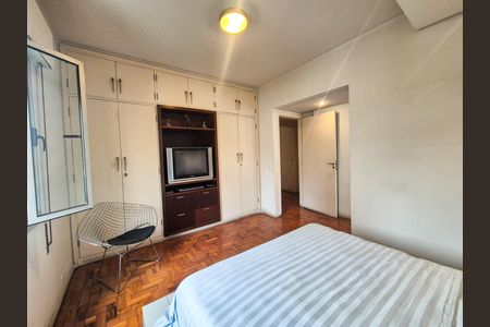 Apartamento à venda com 135m², 3 quartos e 1 vaga Apartamento à venda com 135m², 3 quartos e 1 vagaSuíte